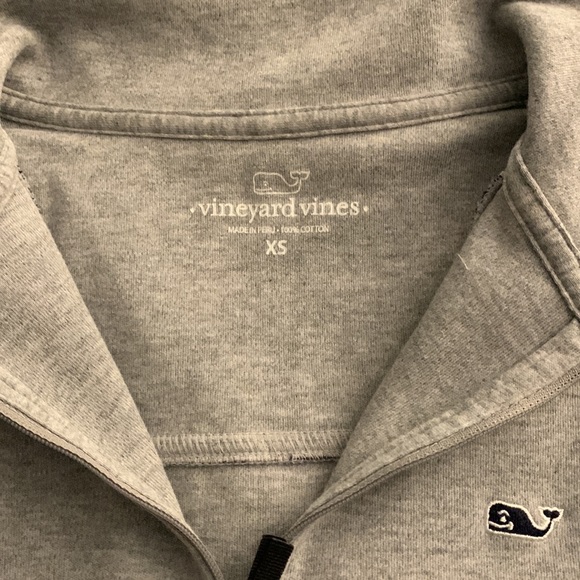 Men’s | Vineyard Vines | 1/4 zip Gray | Size XS - Picture 3 of 3